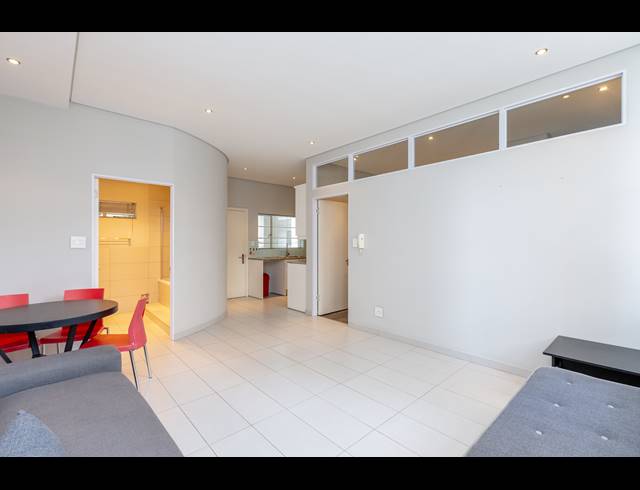1 BEDROOM APARTMENT TO LET IN CAPE TOWN CITY CENTRE